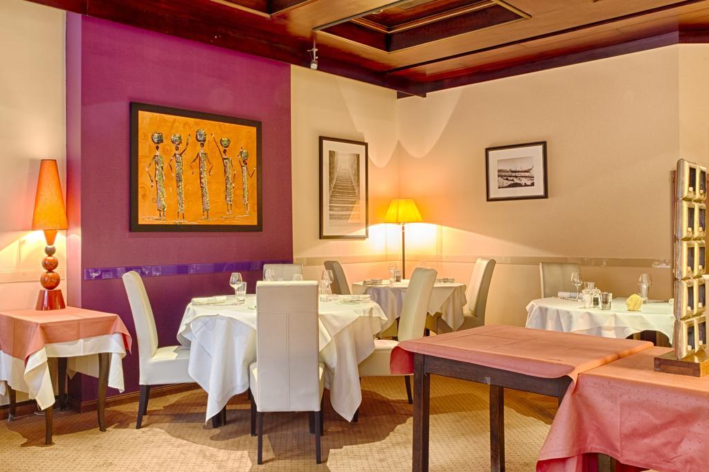 Hotel Restaurant "Le Strasbourg" Bitche Exteriér fotografie